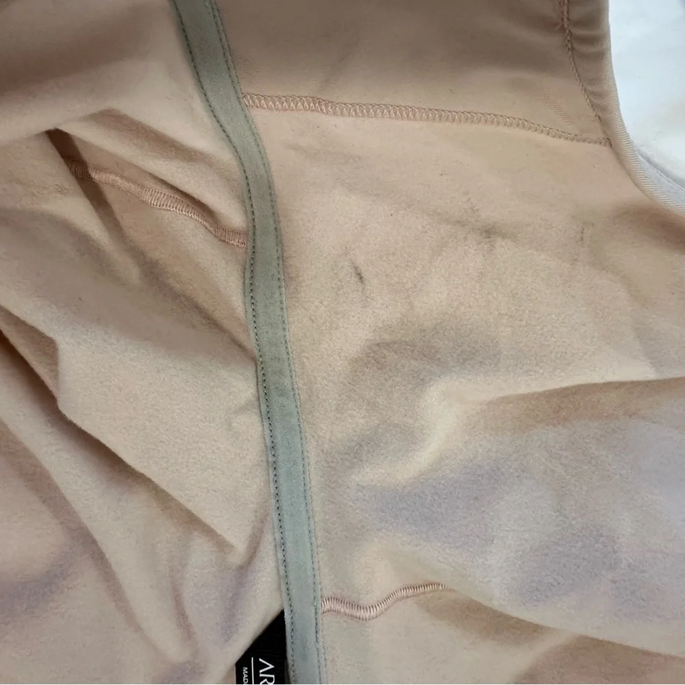 NWT Arc'teryx Women's Kyanite LT Hoody, Size Medium